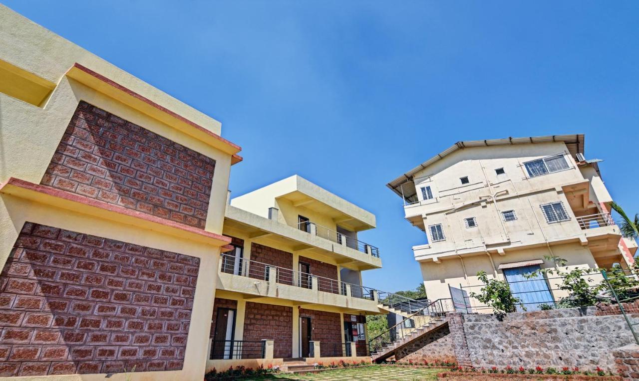 Aditya Hill View Inn Mahābaleshwar Exterior foto